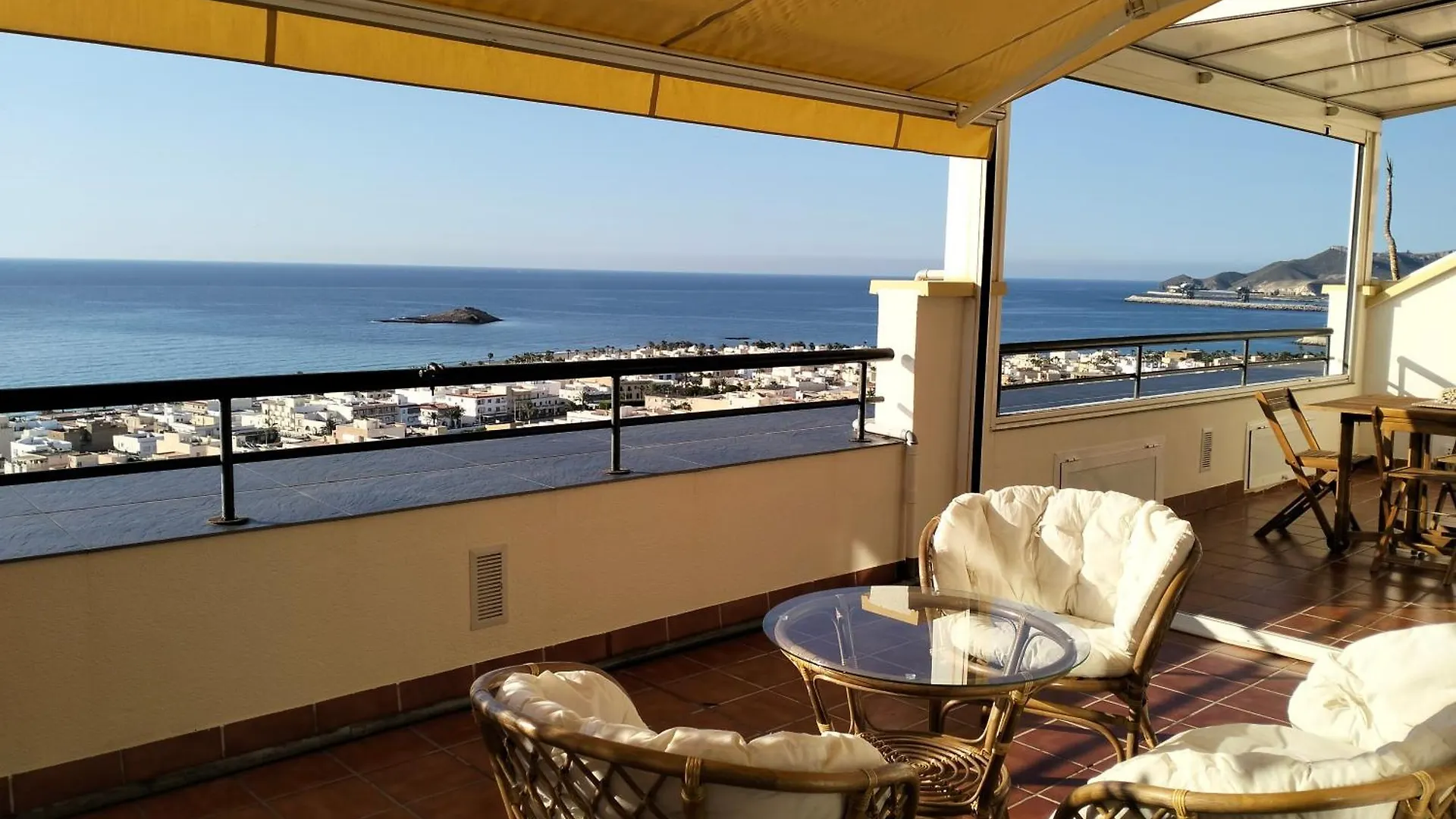 Fabuloso Atico Con Vistas Al Mar Carboneras 0*,